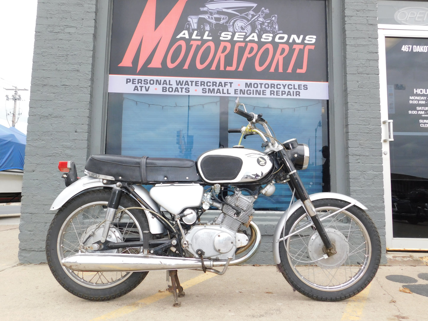 1965 Honda CB160