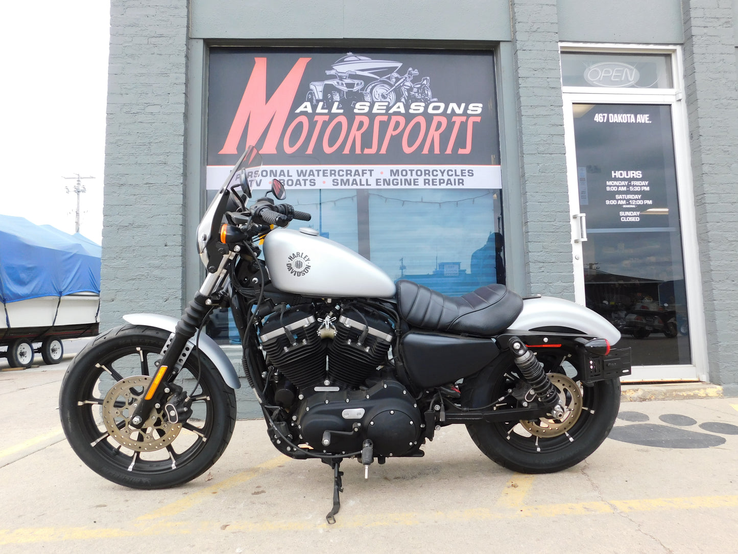 2021 Harley Davidson 883 Iron
